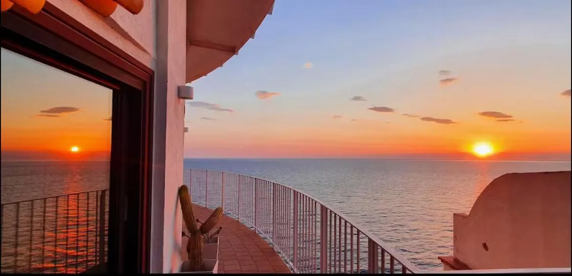 דירה Apartamentos Sobre El Mar, Cap Sa Sal, בגור ספרד