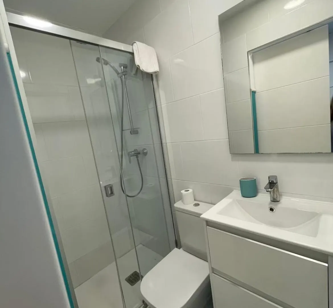 Apartamentos Sobre El Mar, Cap Sa Sal, בגור דירה